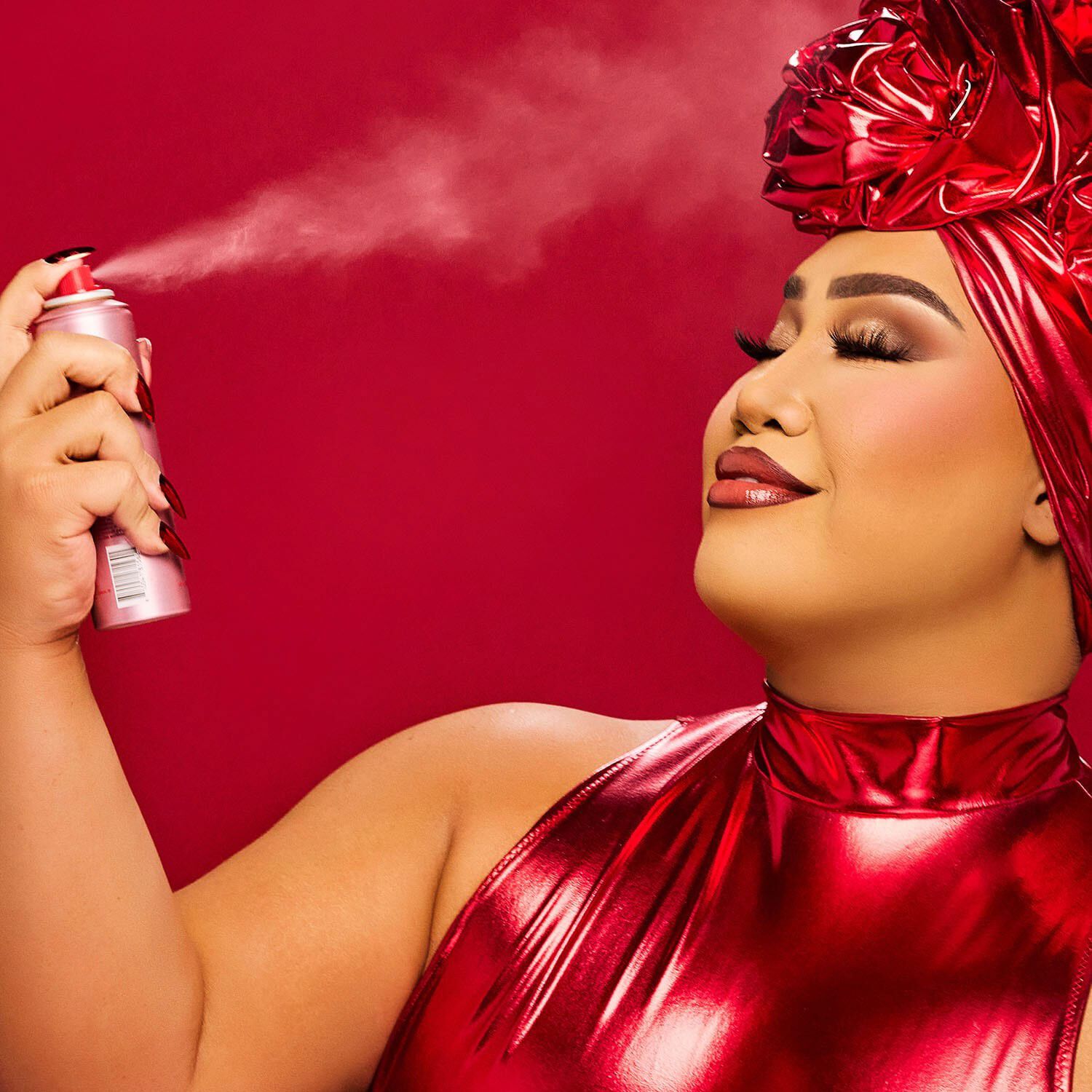 On 'Til Dawn - Matterende og vandfast setting spray