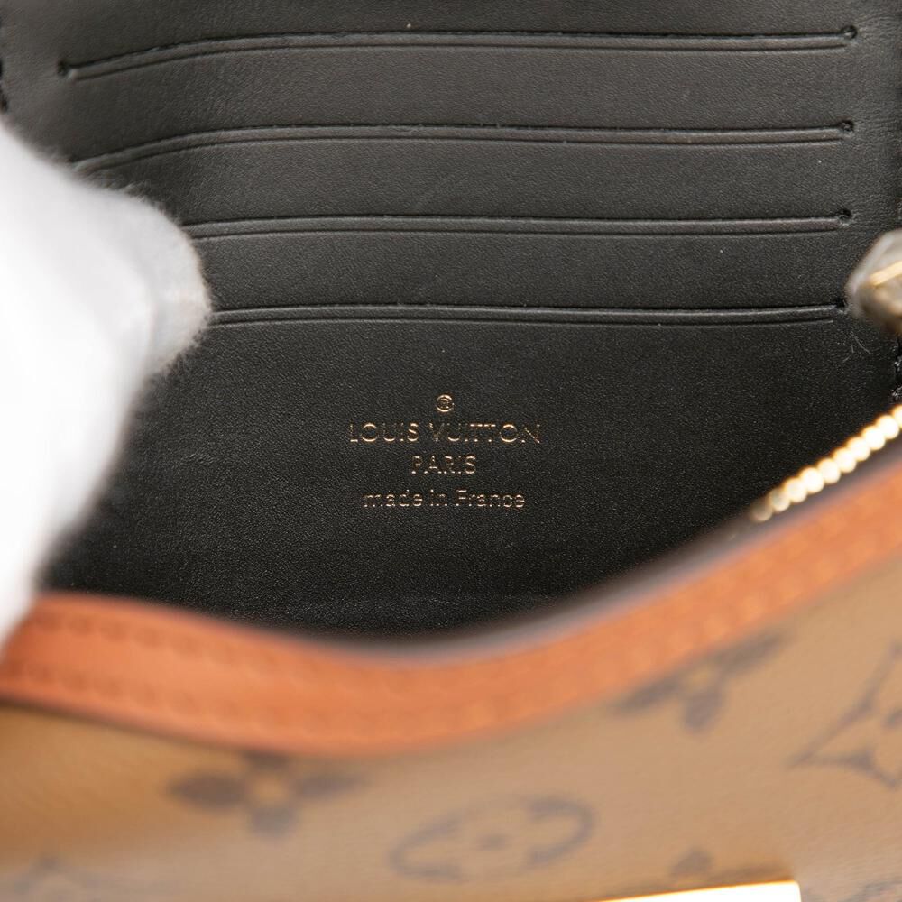 Louis Vuitton Dauphine
