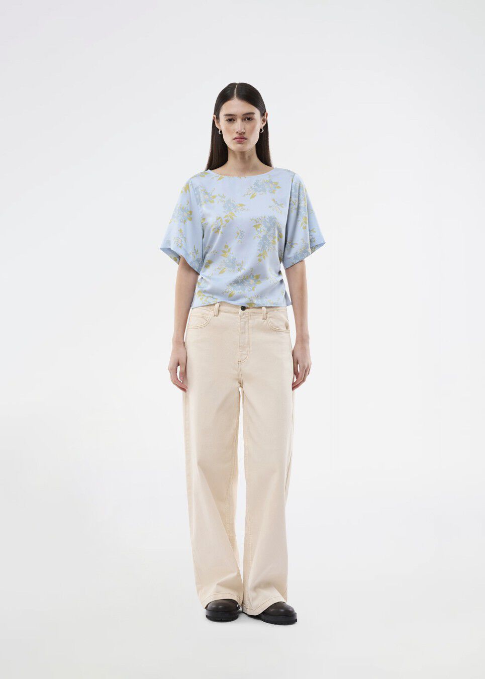 Solangemd solid jeans