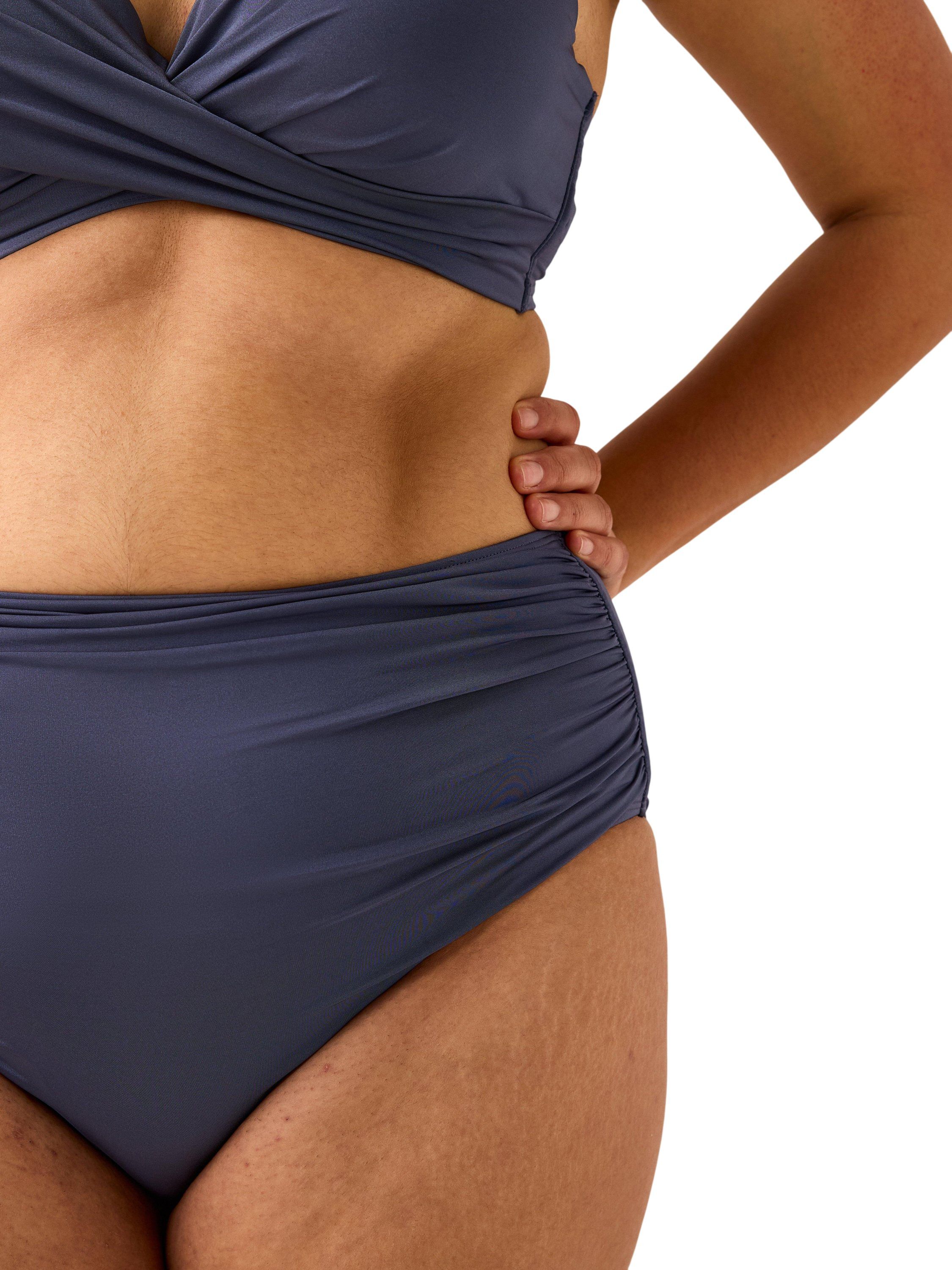 Bikini bottom with gathered details