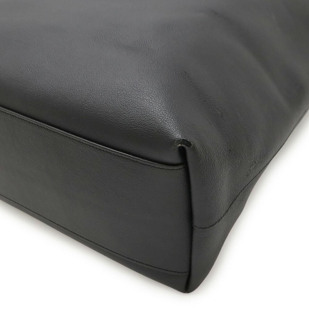 Yves Saint Laurent Tote