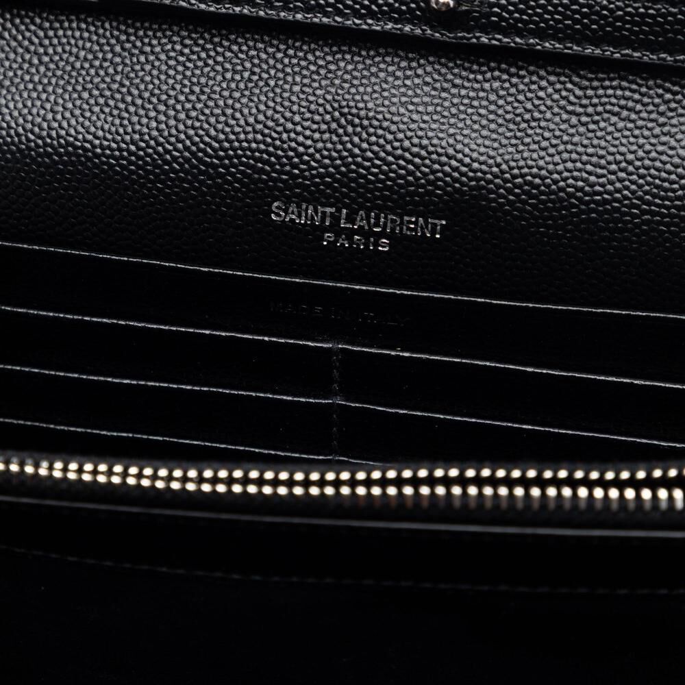 Yves Saint Laurent Shoulder Bag