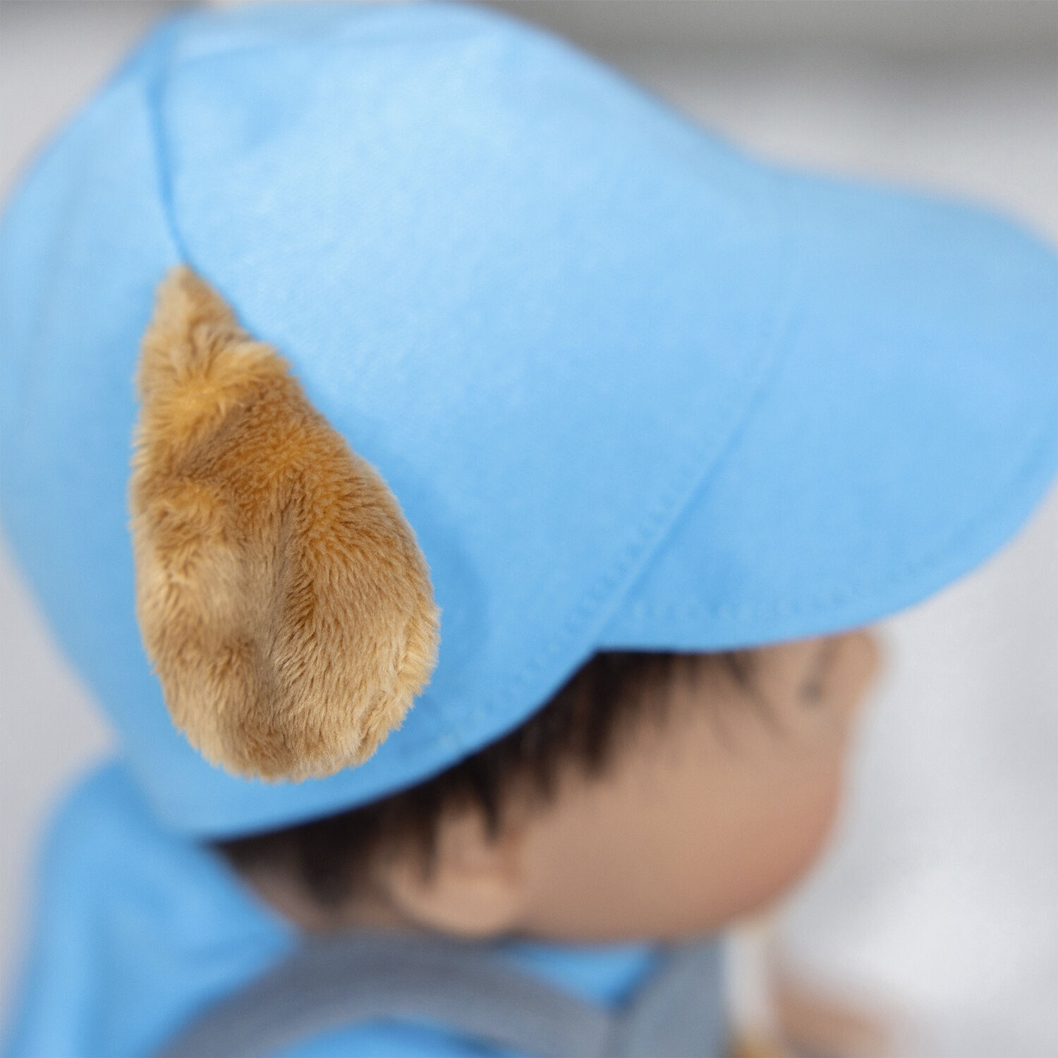 TINY TREASURES. Little Pa