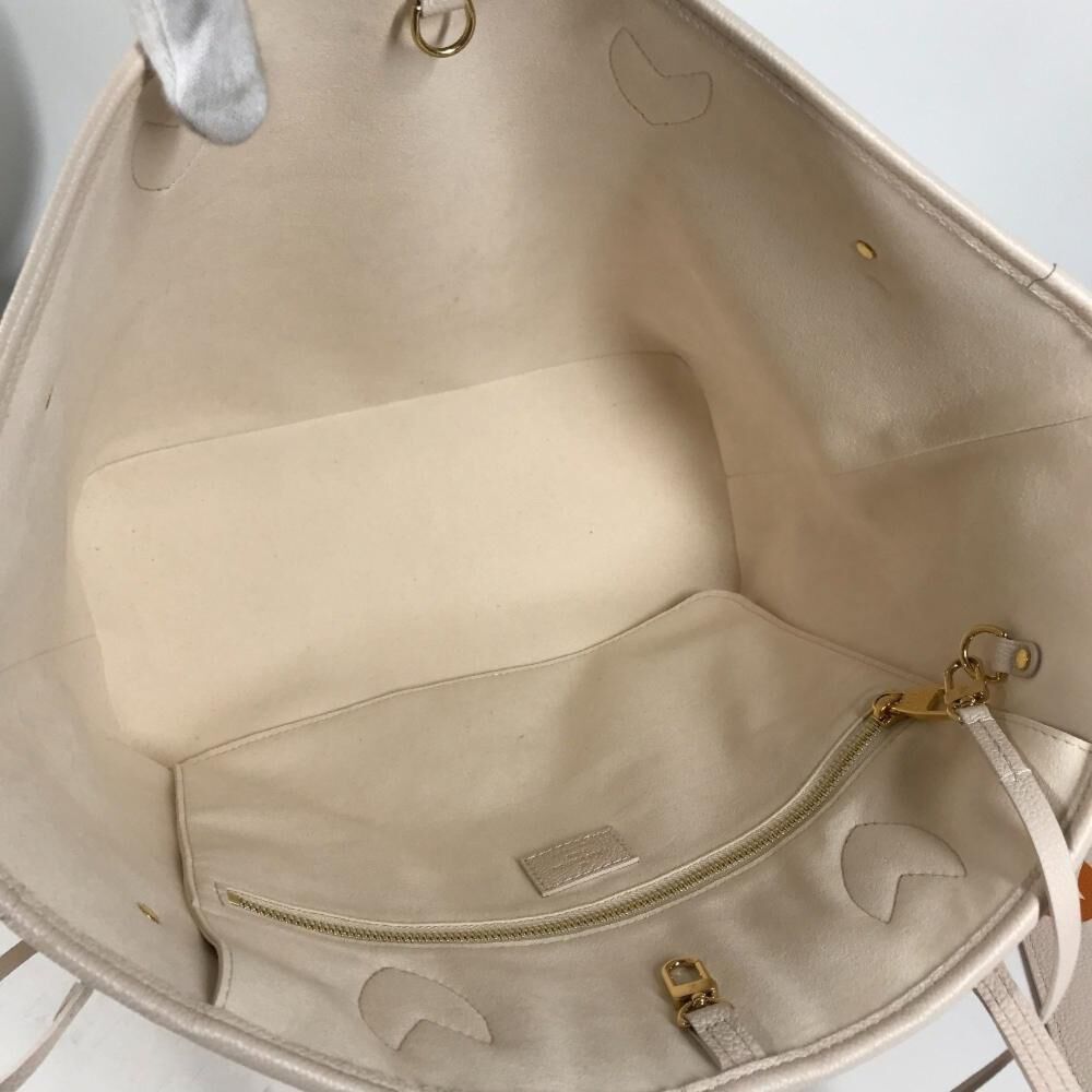 Louis Vuitton Neverfull