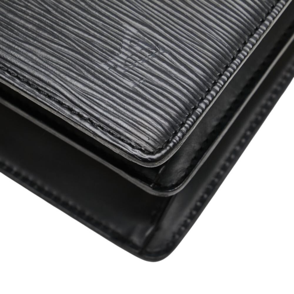 Louis Vuitton Capucines