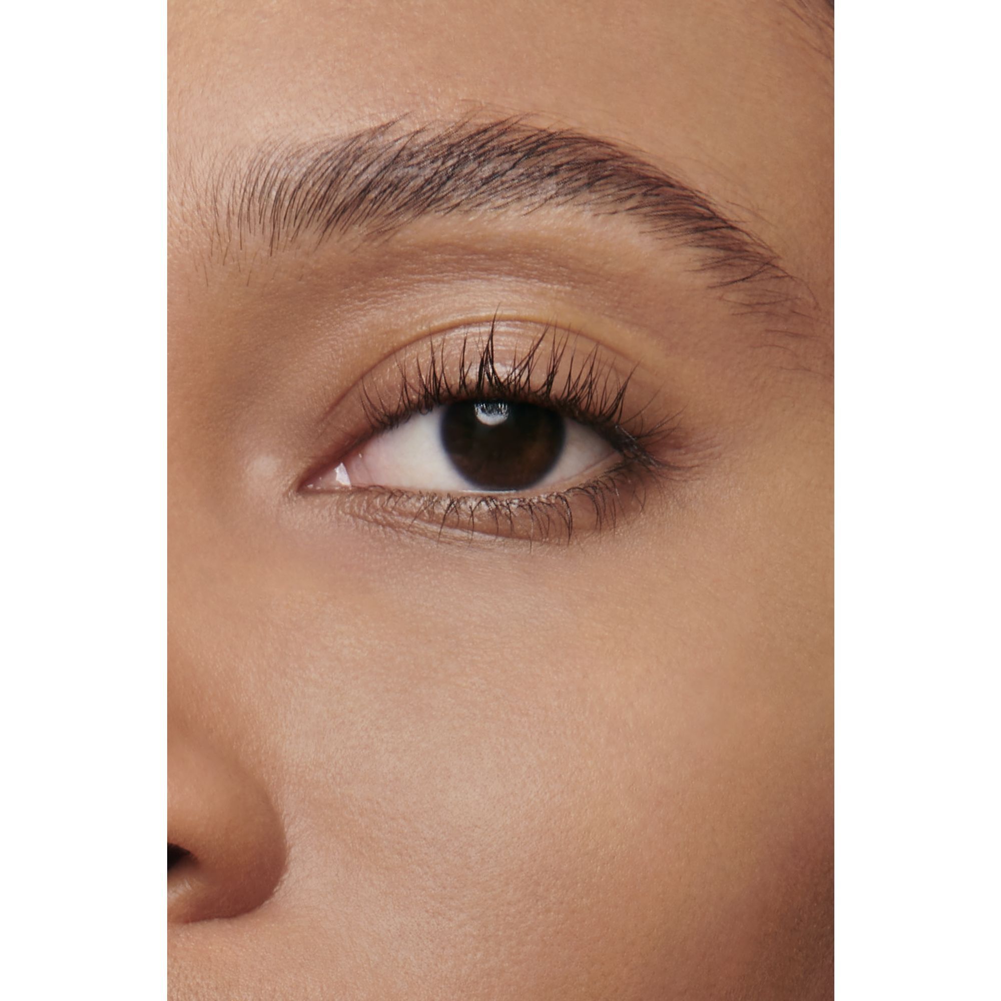 ULTRAWEAR  ALL-DAY COMFORT  FLAWLESS FINISH CONCEALER