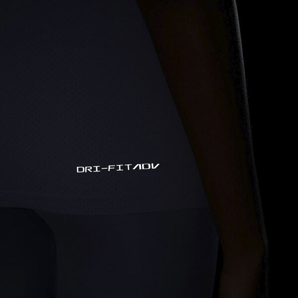 Dri-FIT ADV seamless top