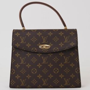 Louis Vuitton Malesherbes