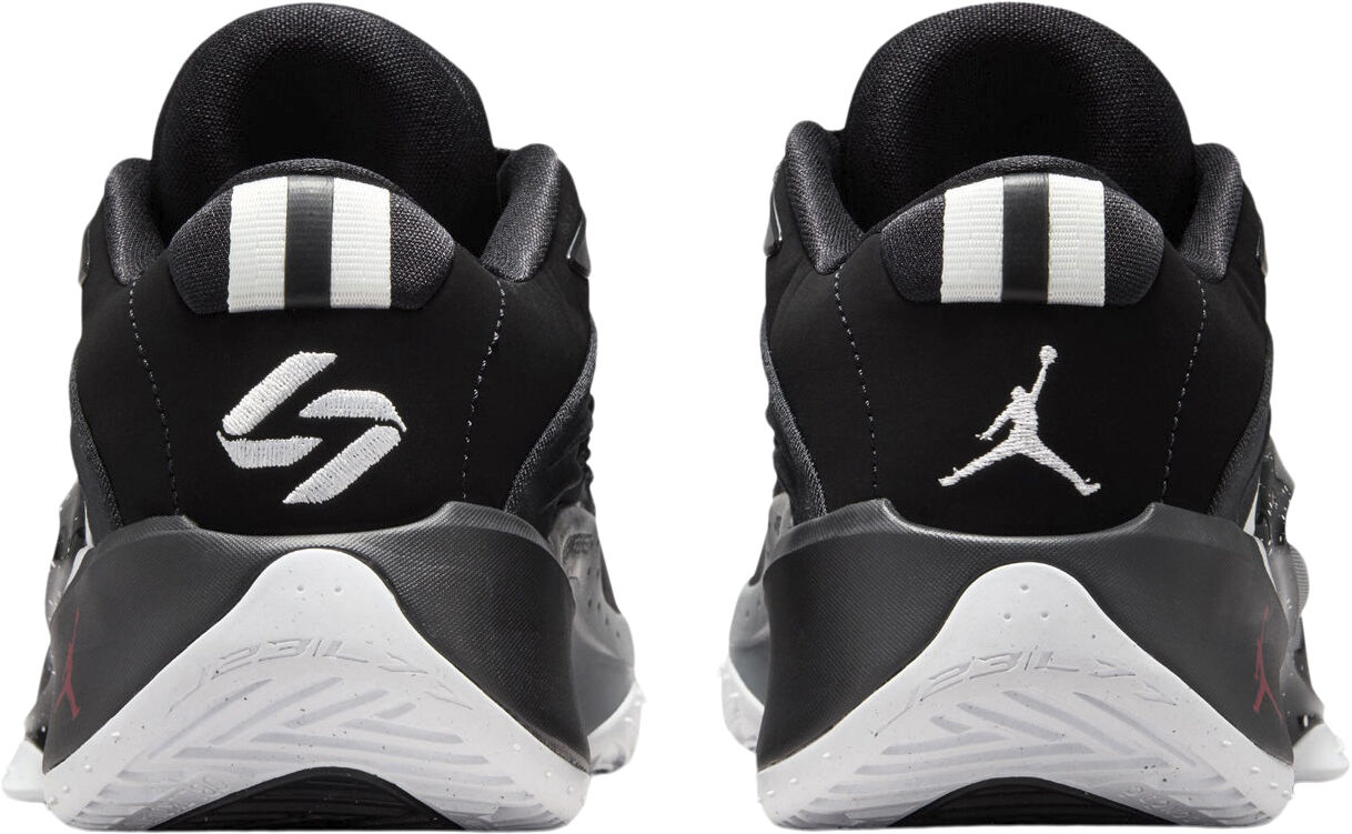 Jordan Luka 3 Sneakers