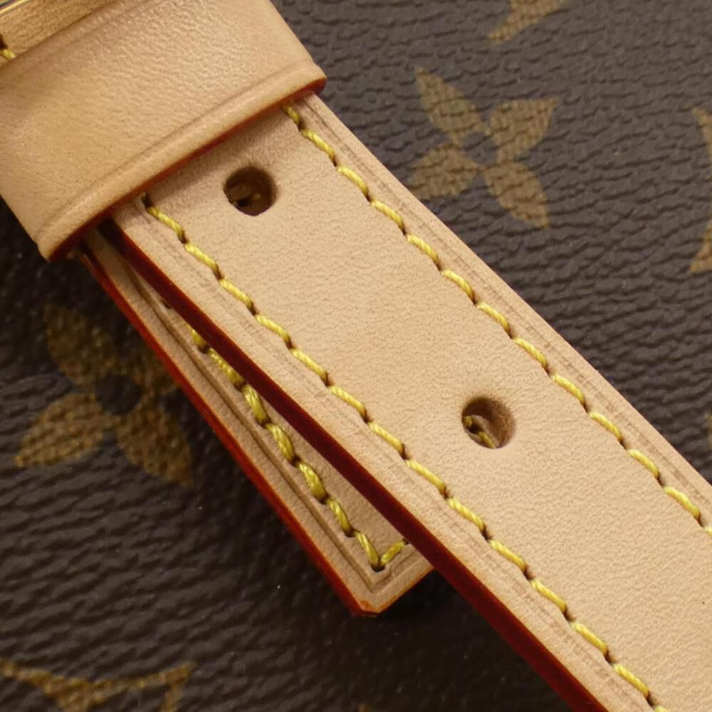 Louis Vuitton Shoulder Bags