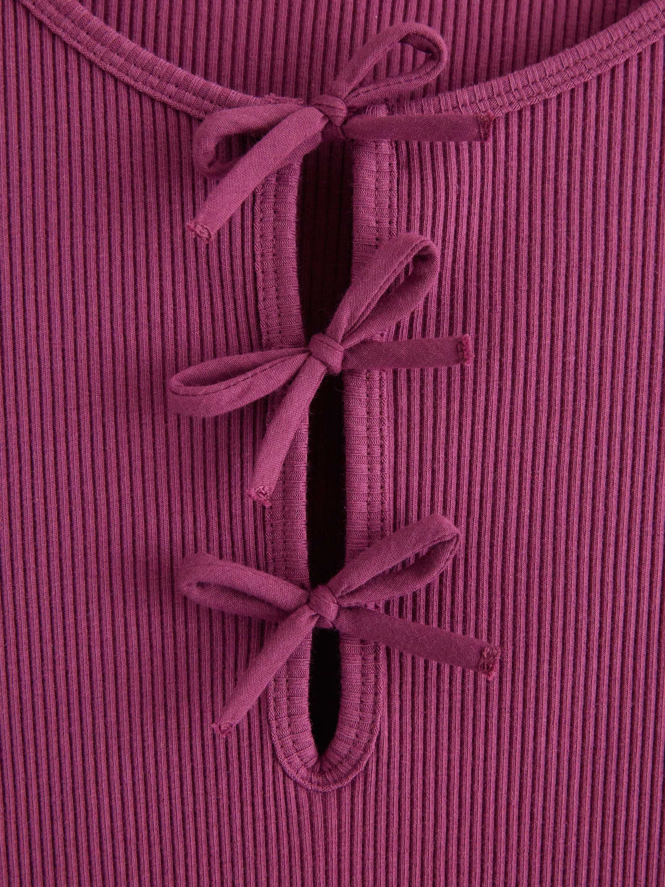 Ribbad l&aring;ng&auml;rmad topp med knytbands