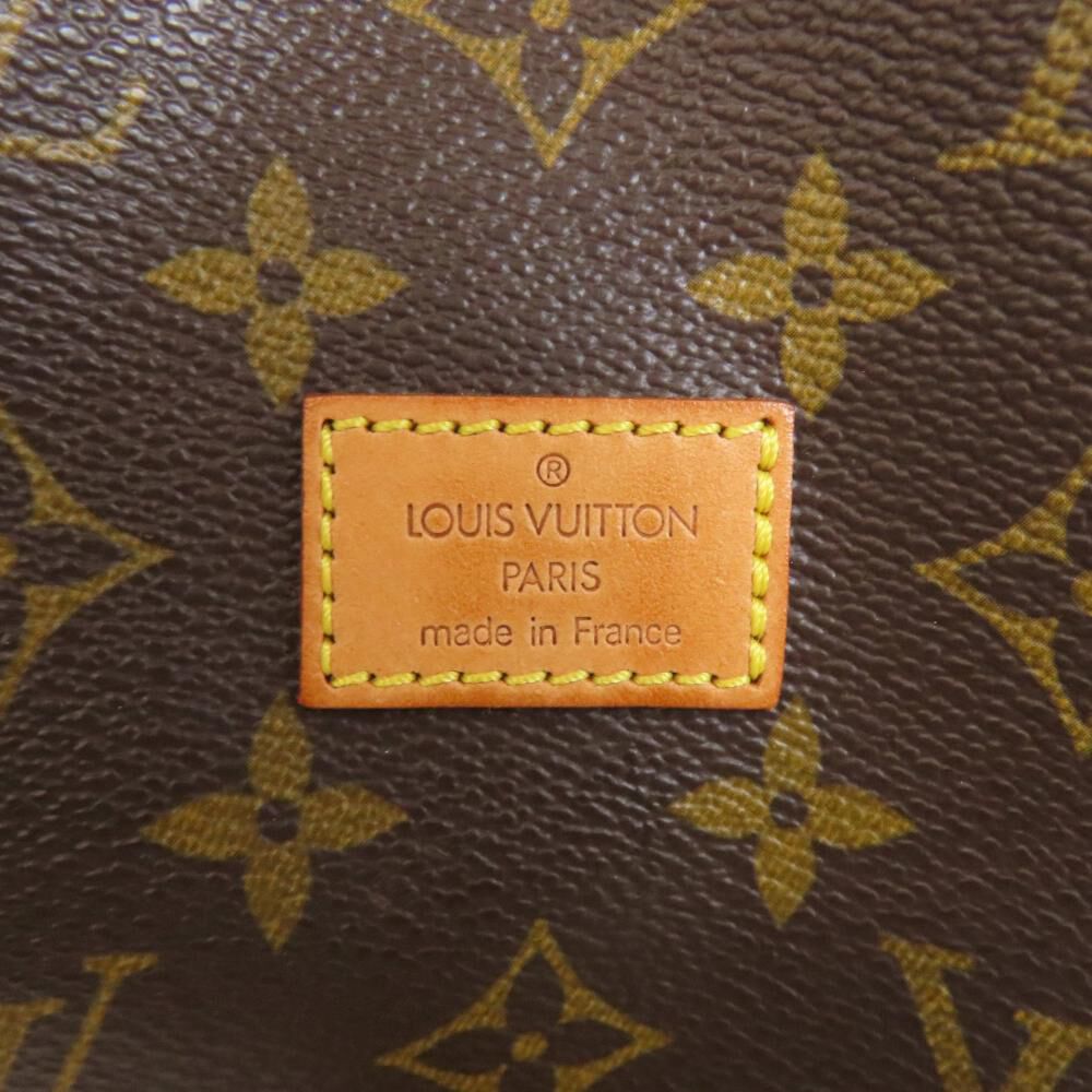 Louis Vuitton Saumur