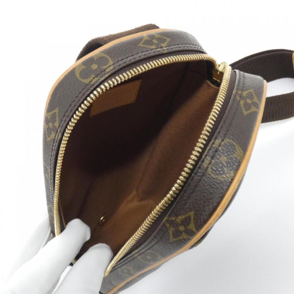 Louis Vuitton Shoulder Bags