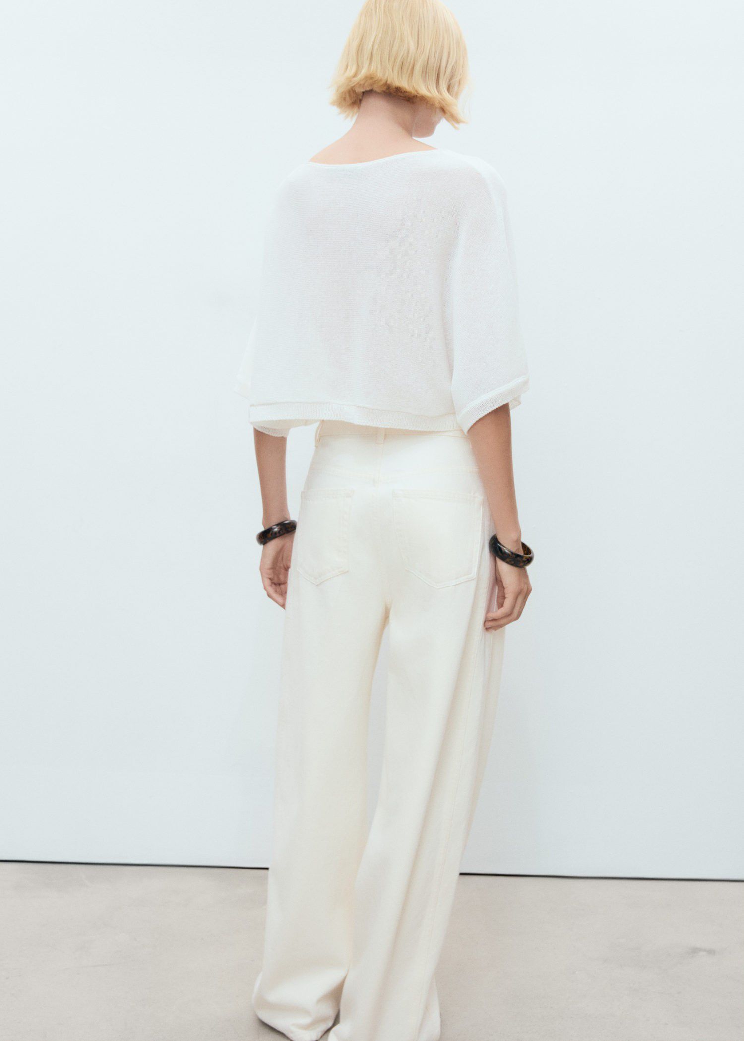 Oversized fine-knit sweater