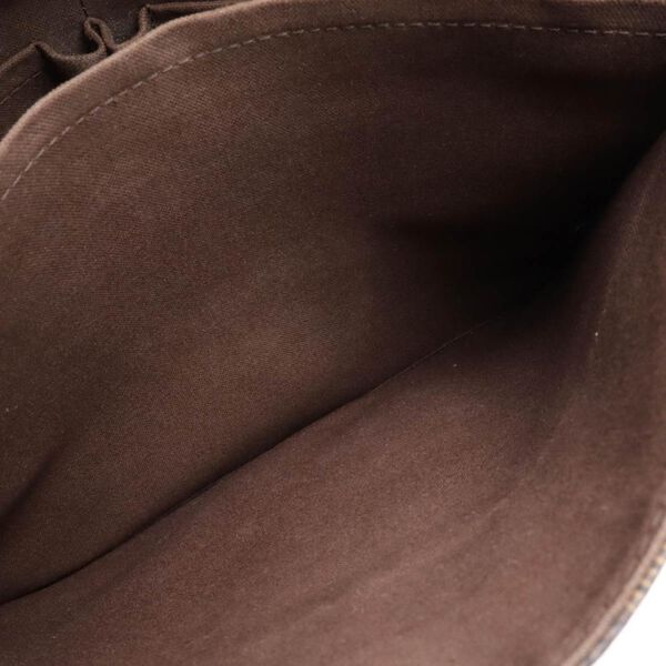 Louis Vuitton District