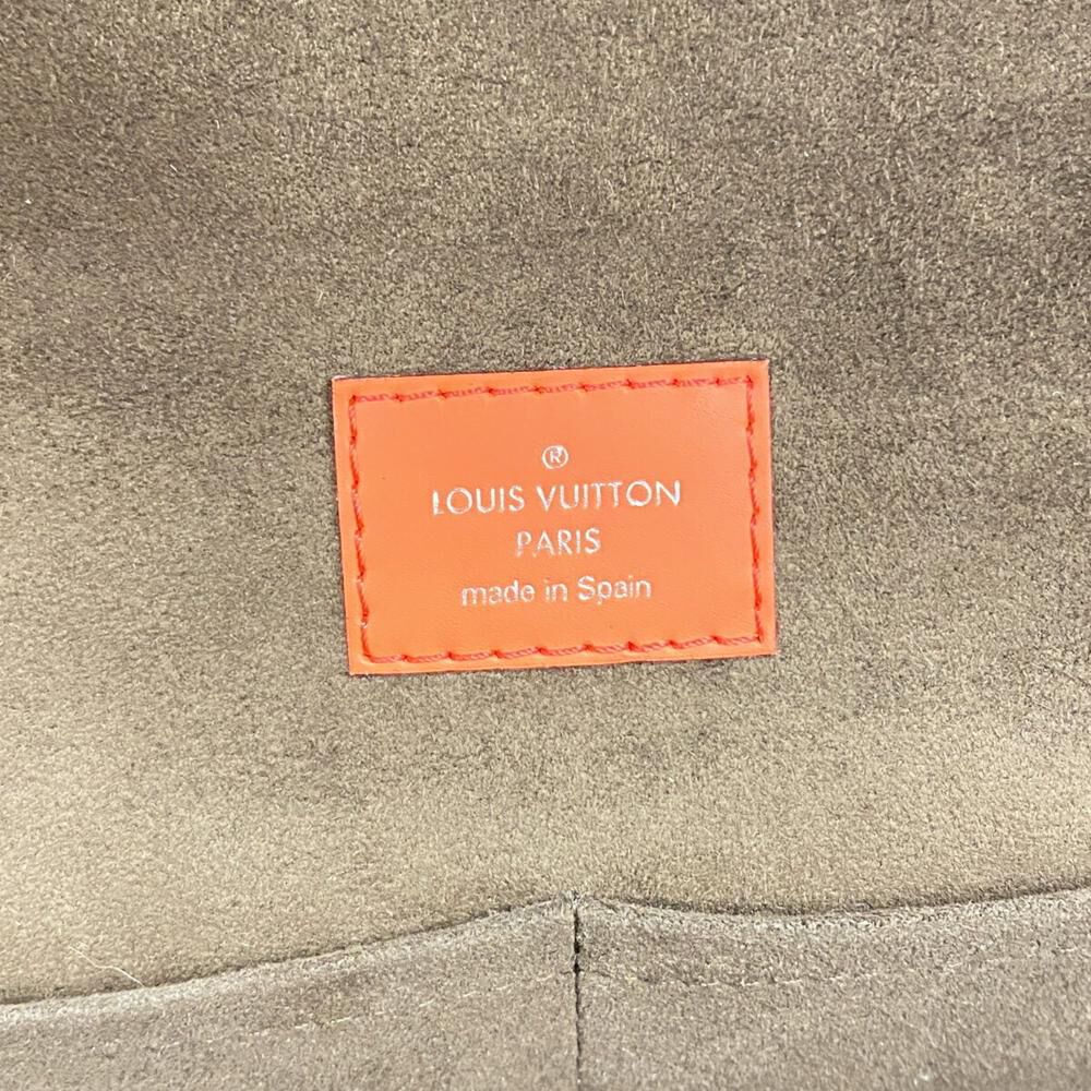 Louis Vuitton Cluny
