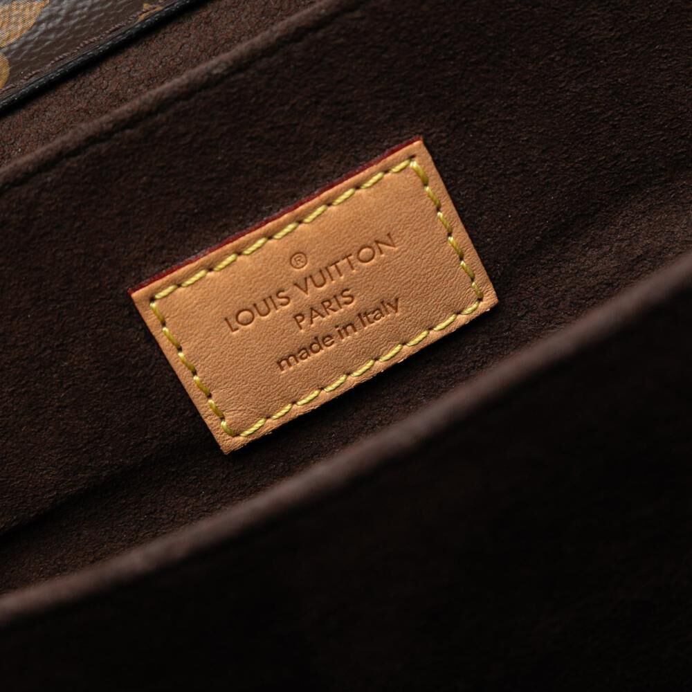 Louis Vuitton Pochette M&eacute;tis