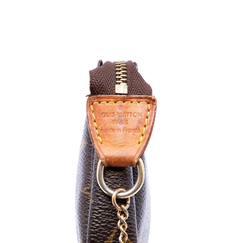 Louis Vuitton Pochette Accessoires