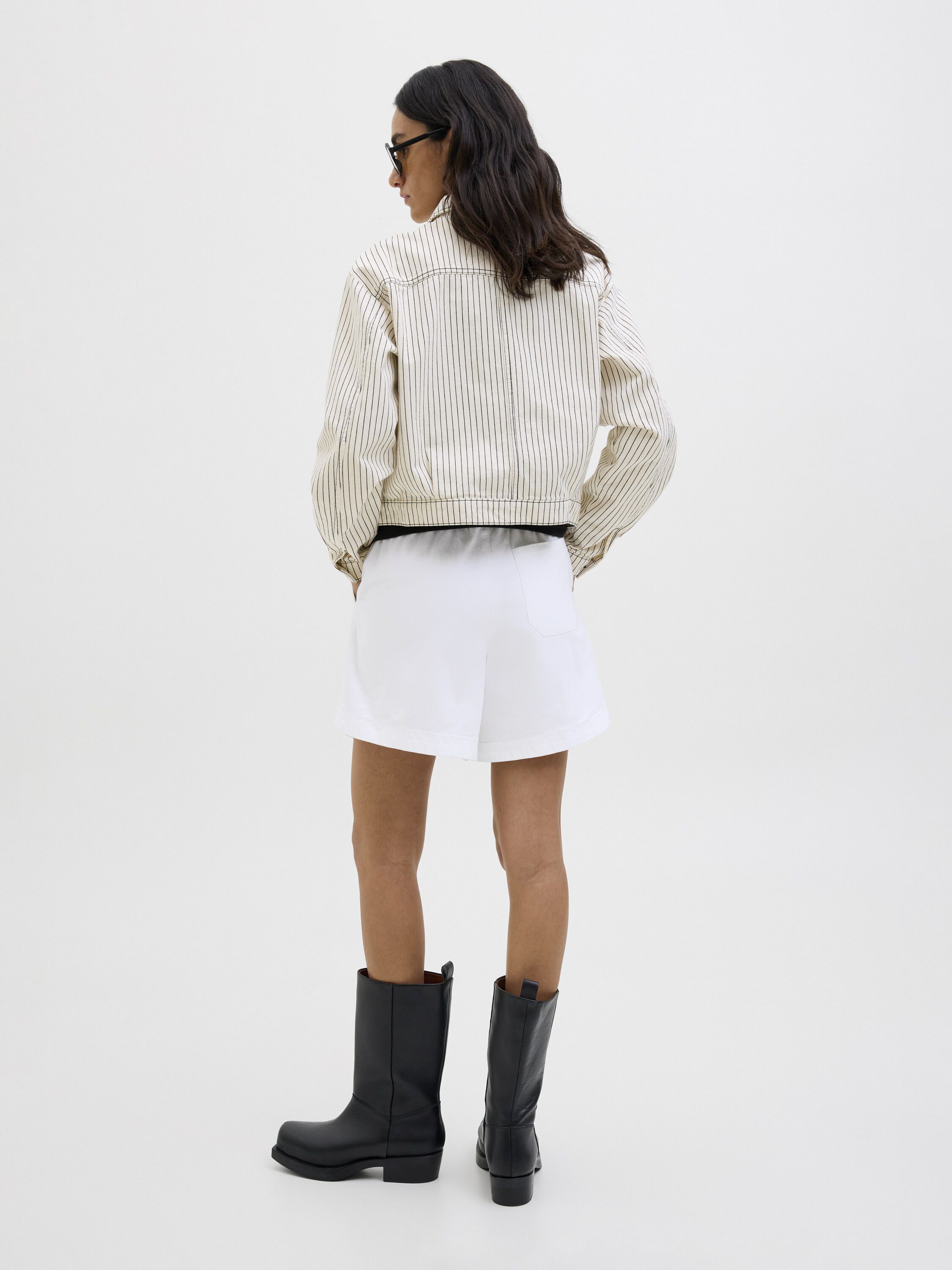 JXMOLLIE CAMPAIGN SHORTS PNT