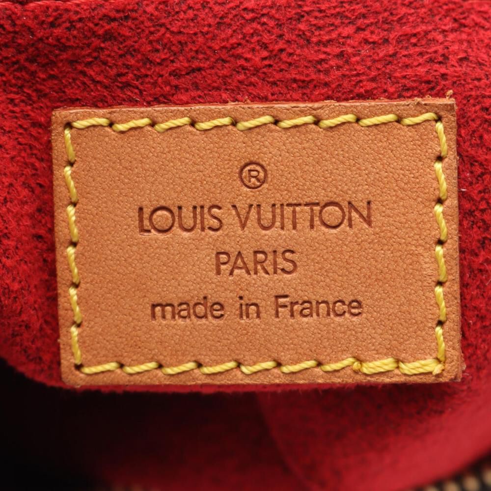 Louis Vuitton Croissant