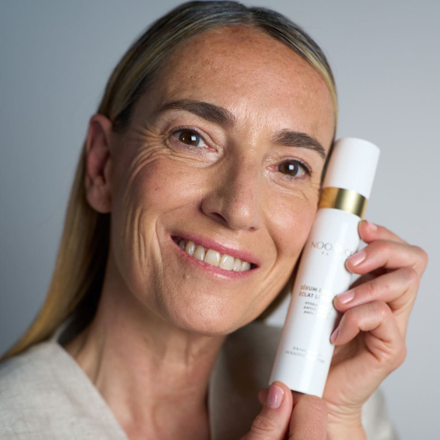 Serum Mist Ultra Radiance + - Anti-oxidant serum med Glow & LED-booste