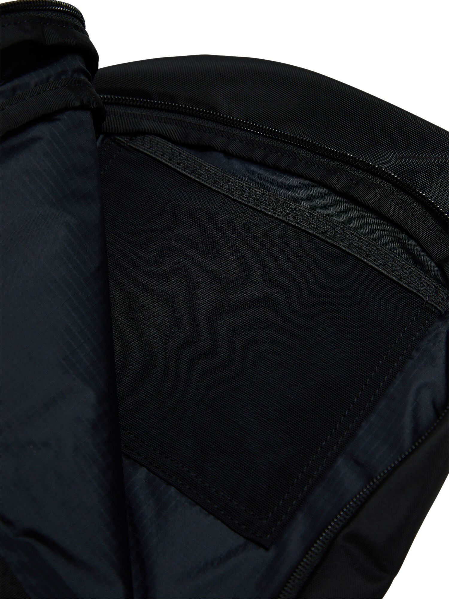 OUTDOOR CROSSBODY BAG-BLACK