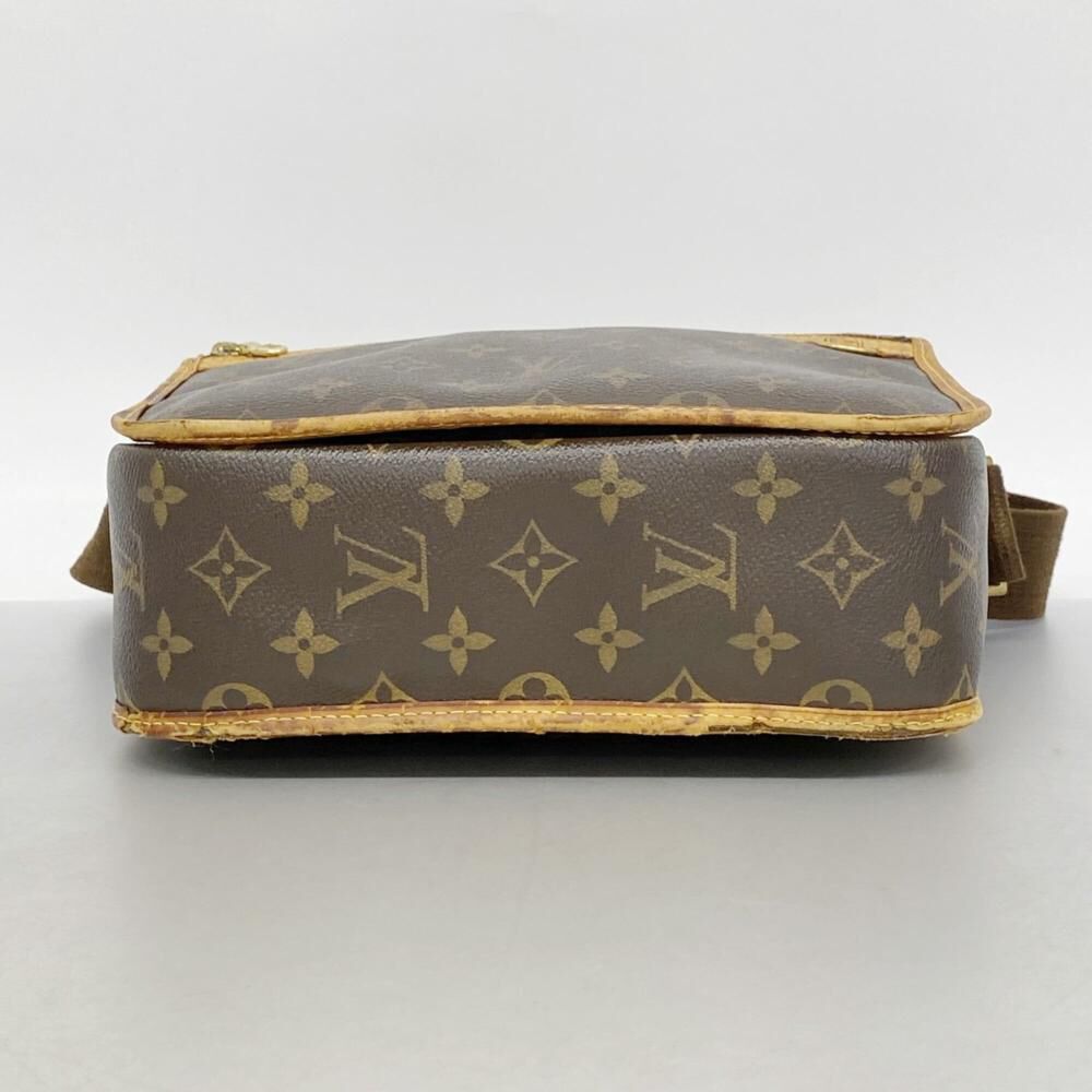 Louis Vuitton Shoulder Bags
