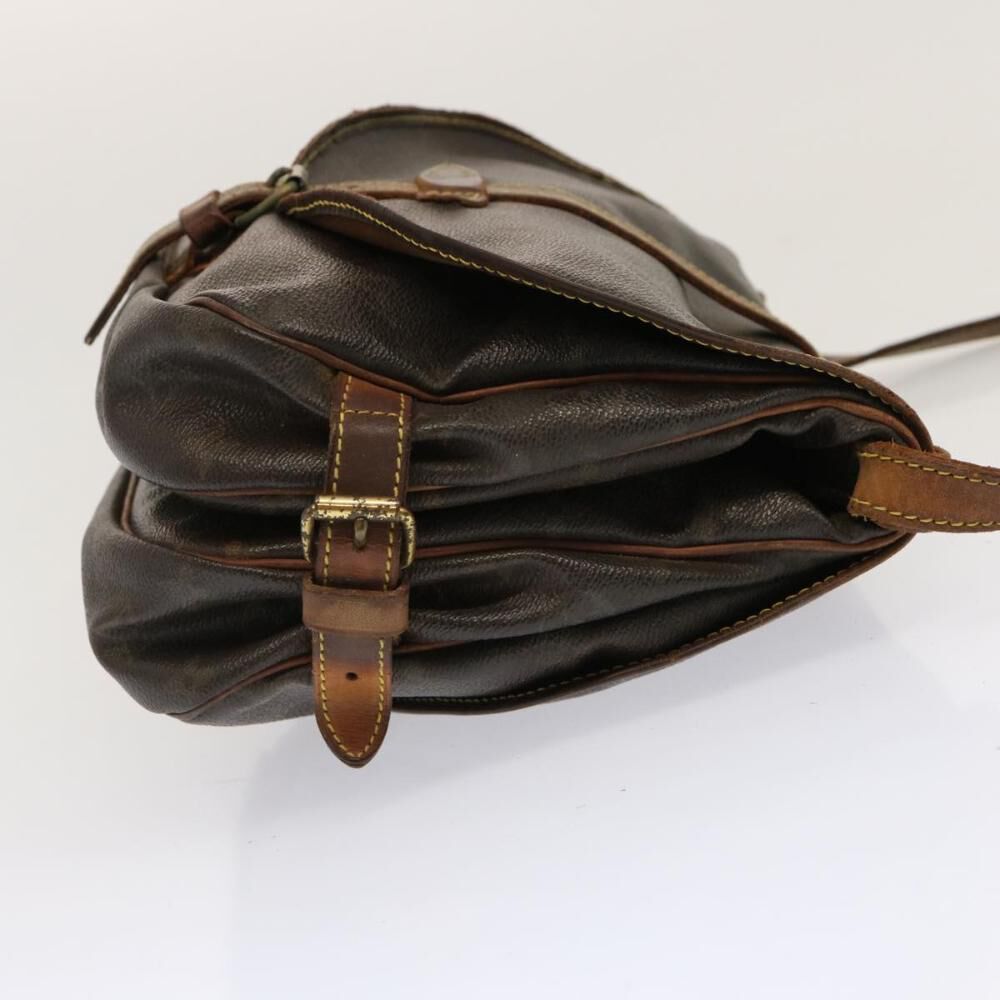 Louis Vuitton Saumur