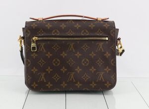 Louis Vuitton Pochette M&eacute;tis