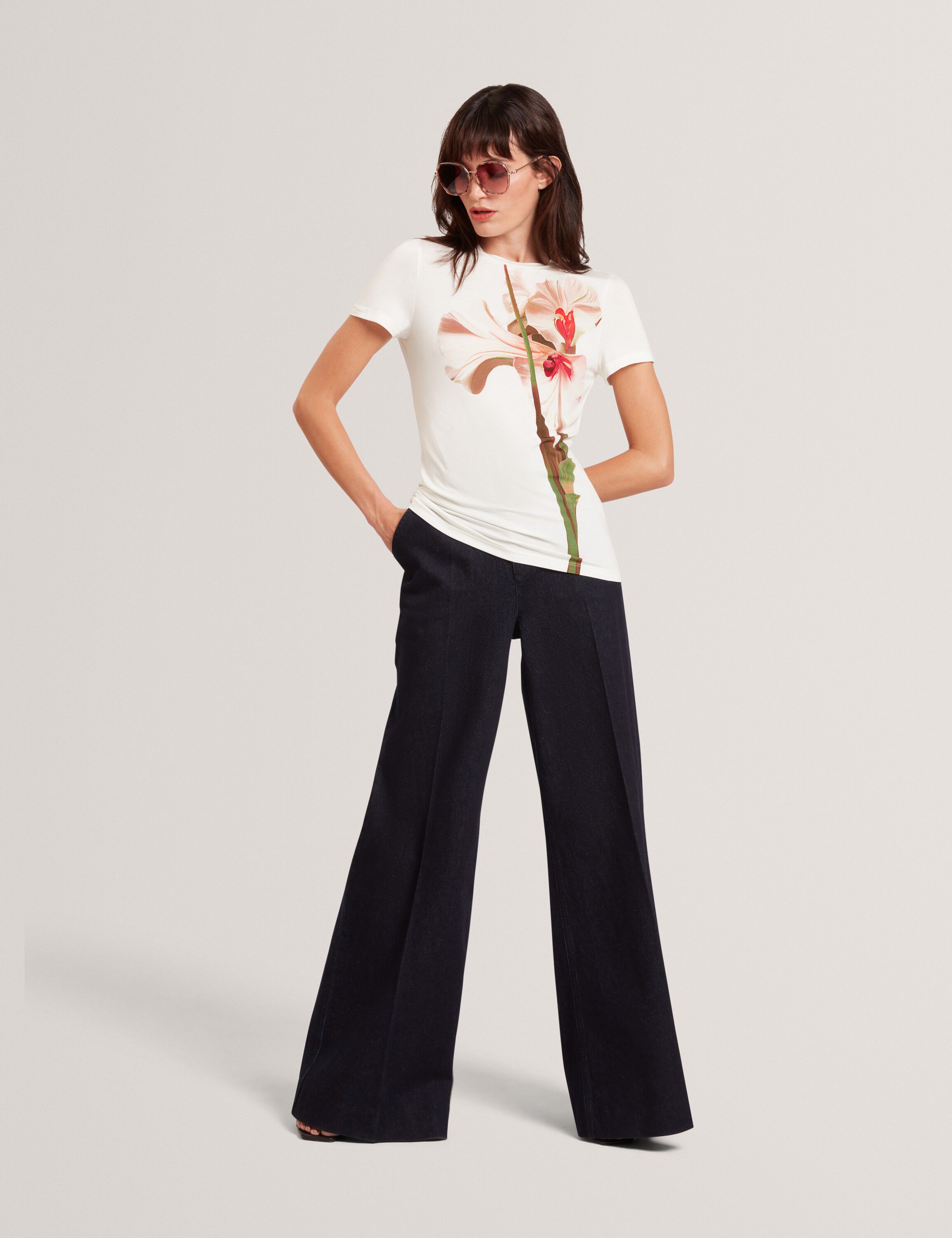 MEELIEE Printed Fitted Tee