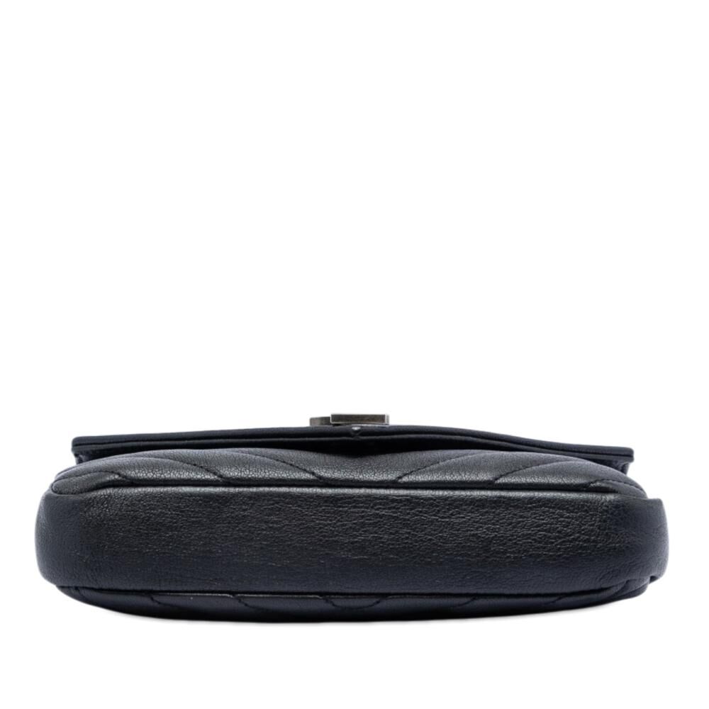 Yves Saint Laurent Handbag
