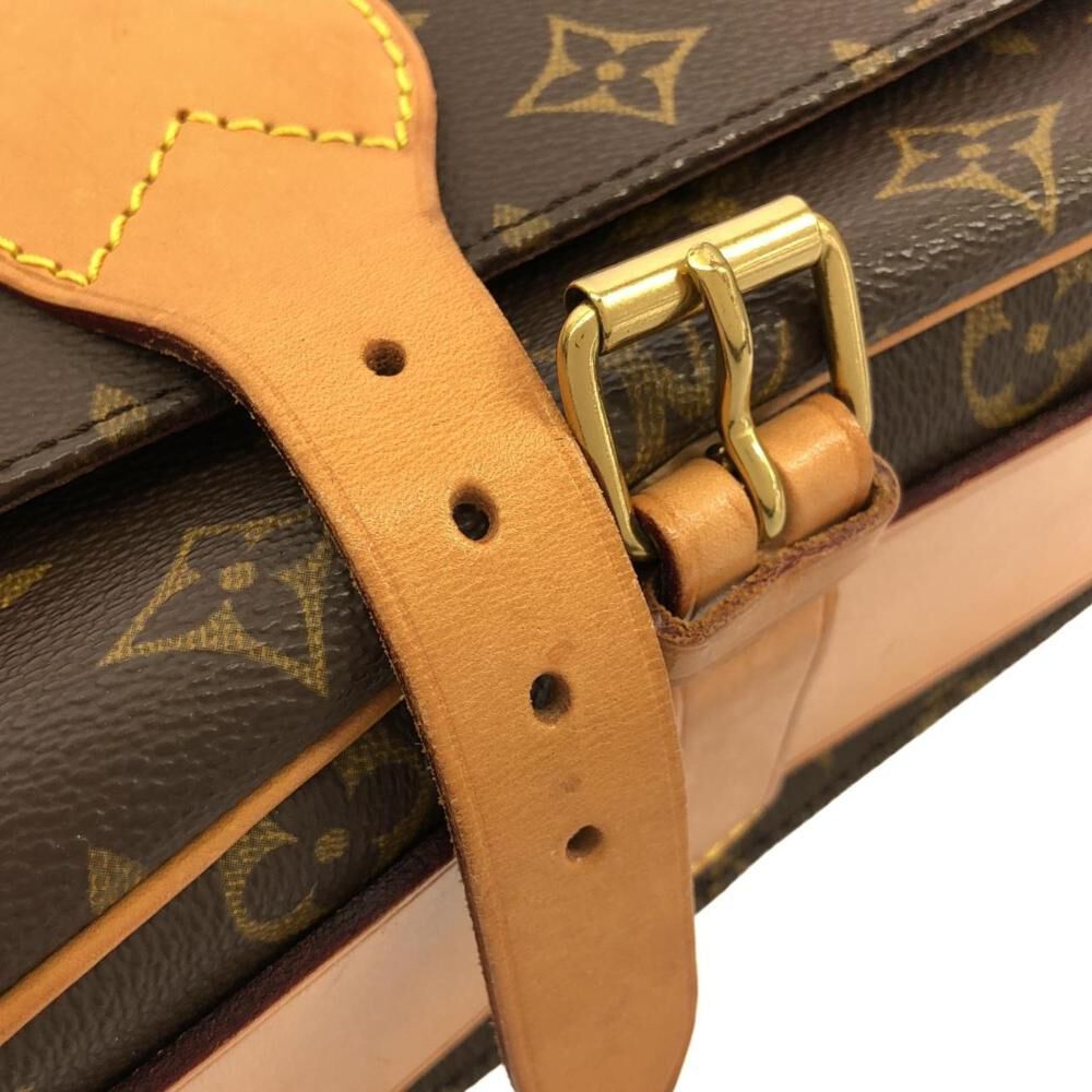 Louis Vuitton Cartouchiere