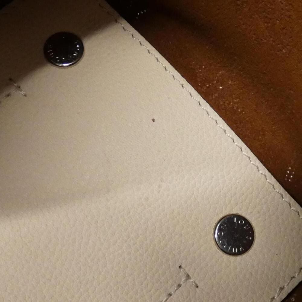 Louis Vuitton Mahina