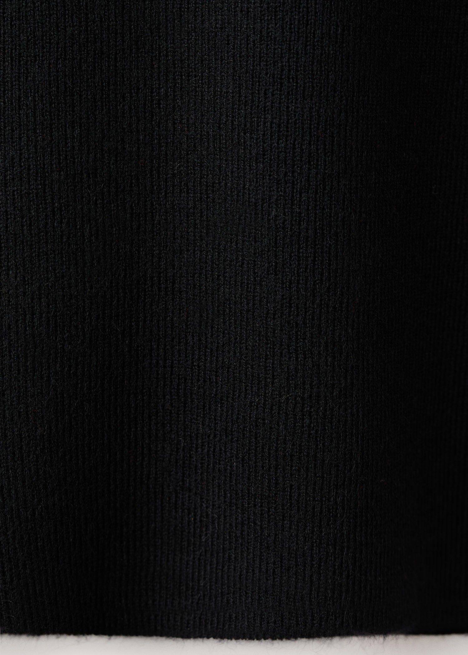 Fitted sweater with perkins neck