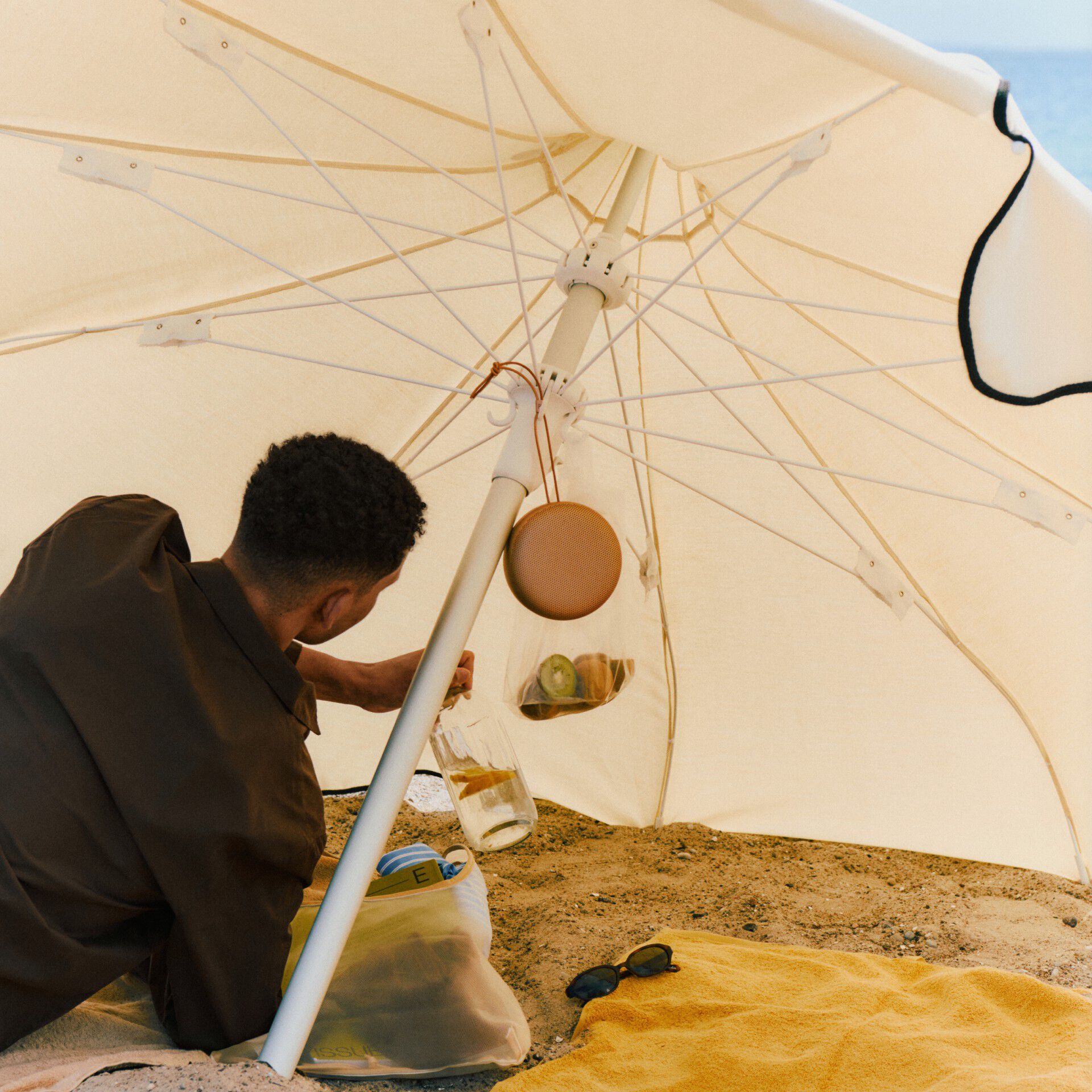 Beosound A1 3rd Gen Honey Tone