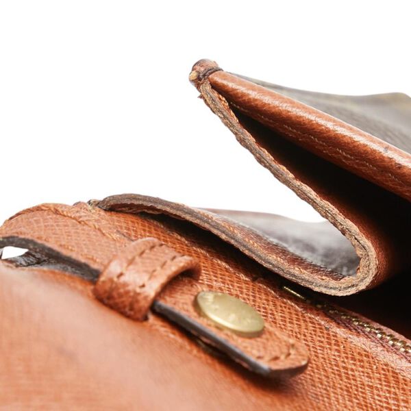 Louis Vuitton Crossbody Bag