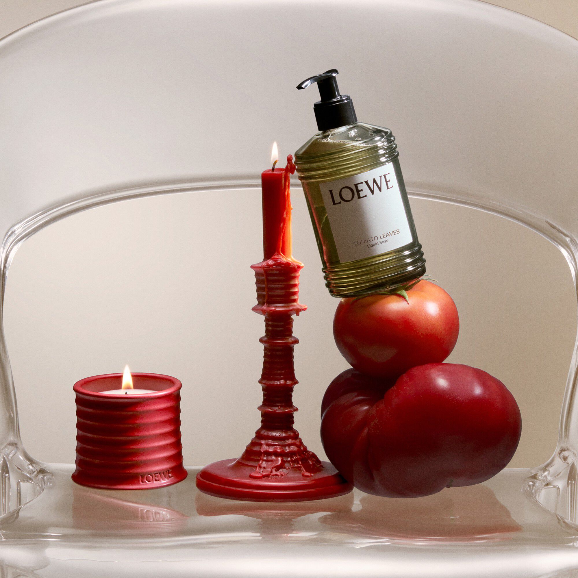 LOEWE Tomato Leaves Scented Wax Candle holder