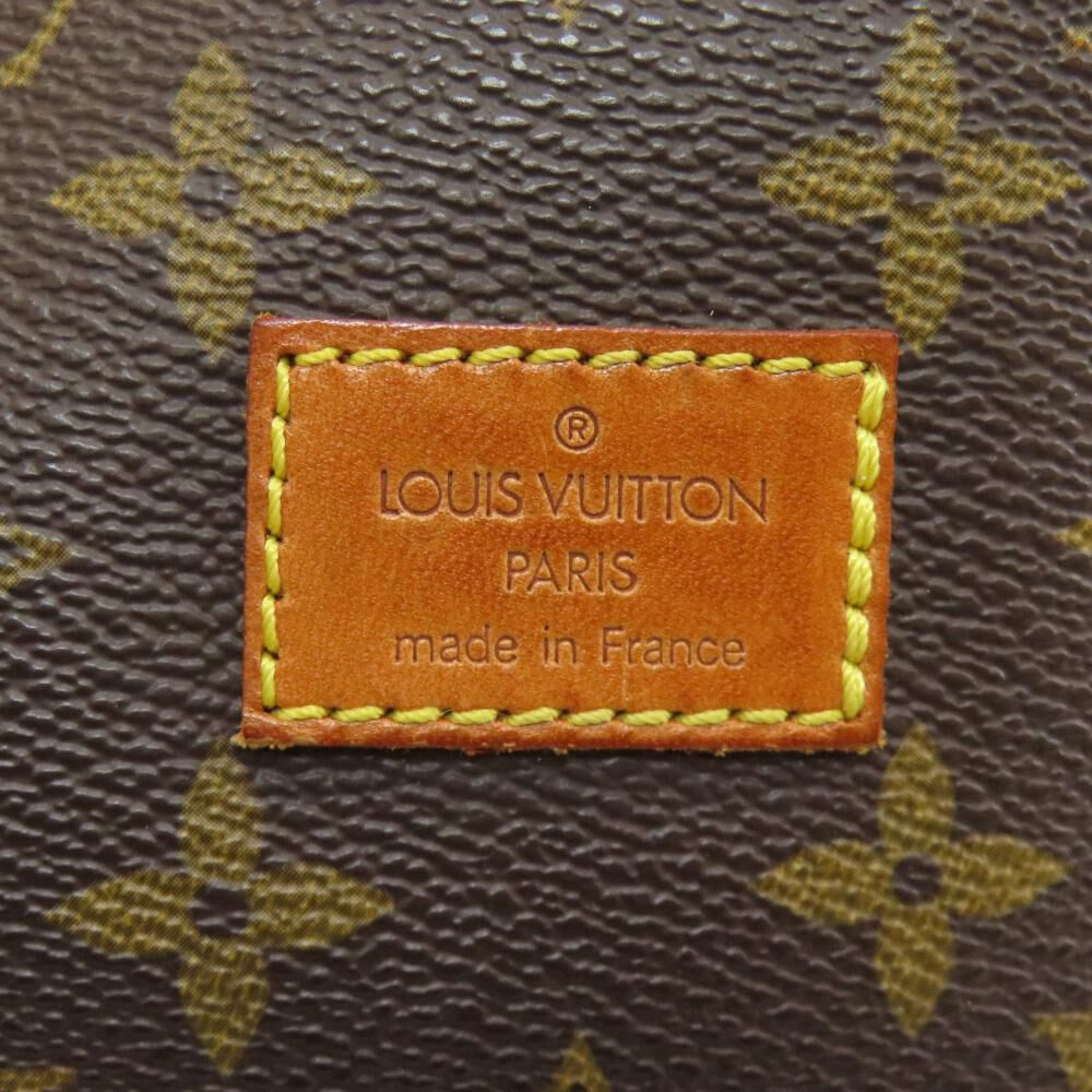 Louis Vuitton Saumur
