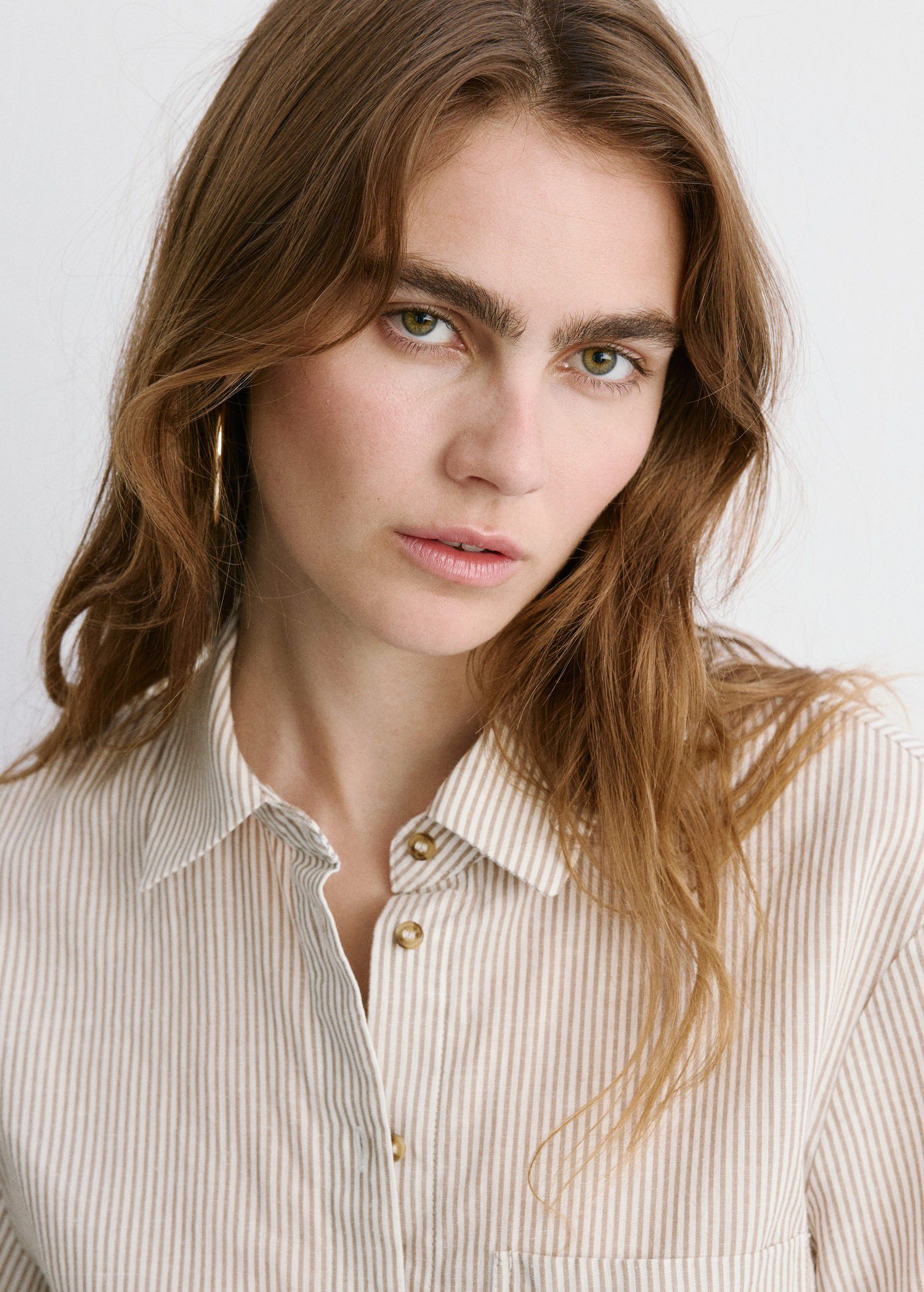 Short sleeve striped shirt