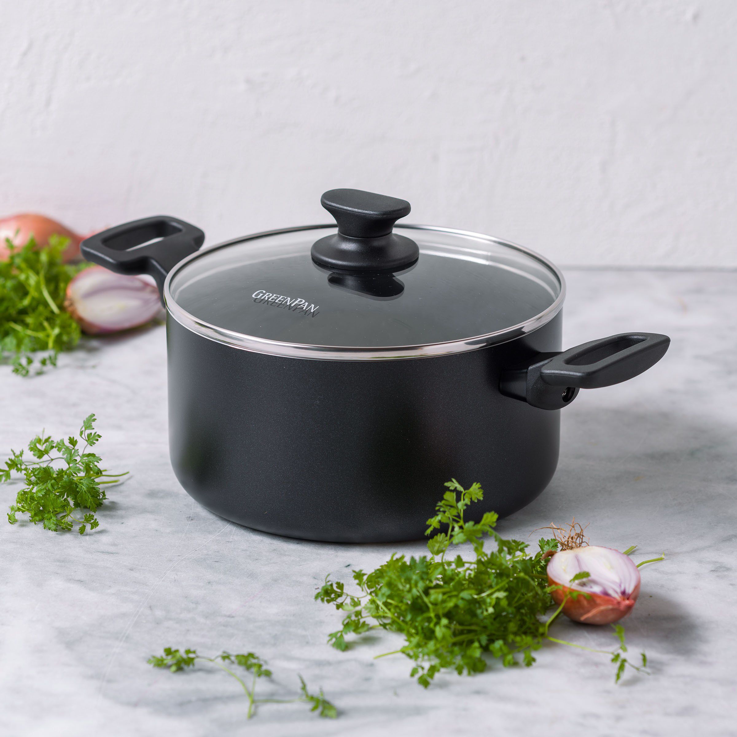 GP-ESSEN FBl Alu Perf-ind cvd cass 24cm/4. 91L