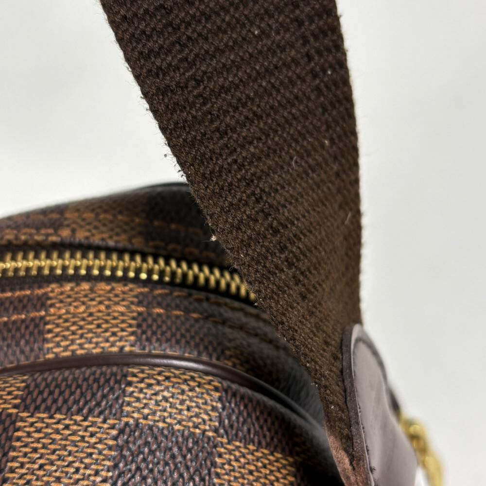Louis Vuitton Reporter