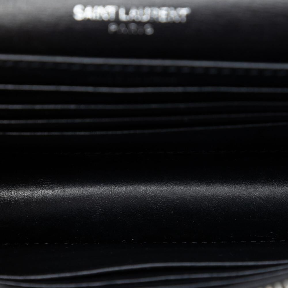 Yves Saint Laurent Shoulder Bag