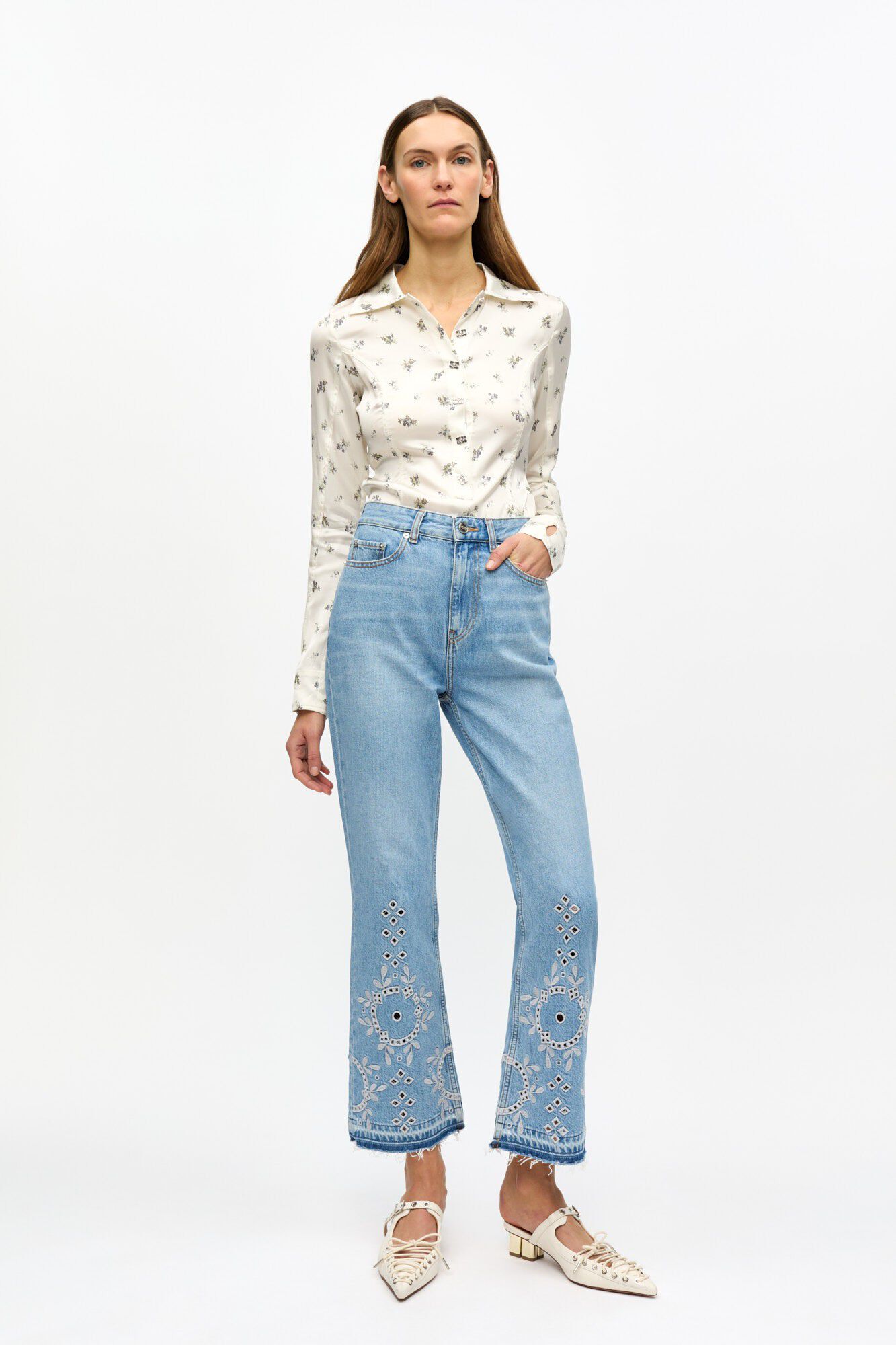 Broderie Anglaise Denim Betzy Cropp