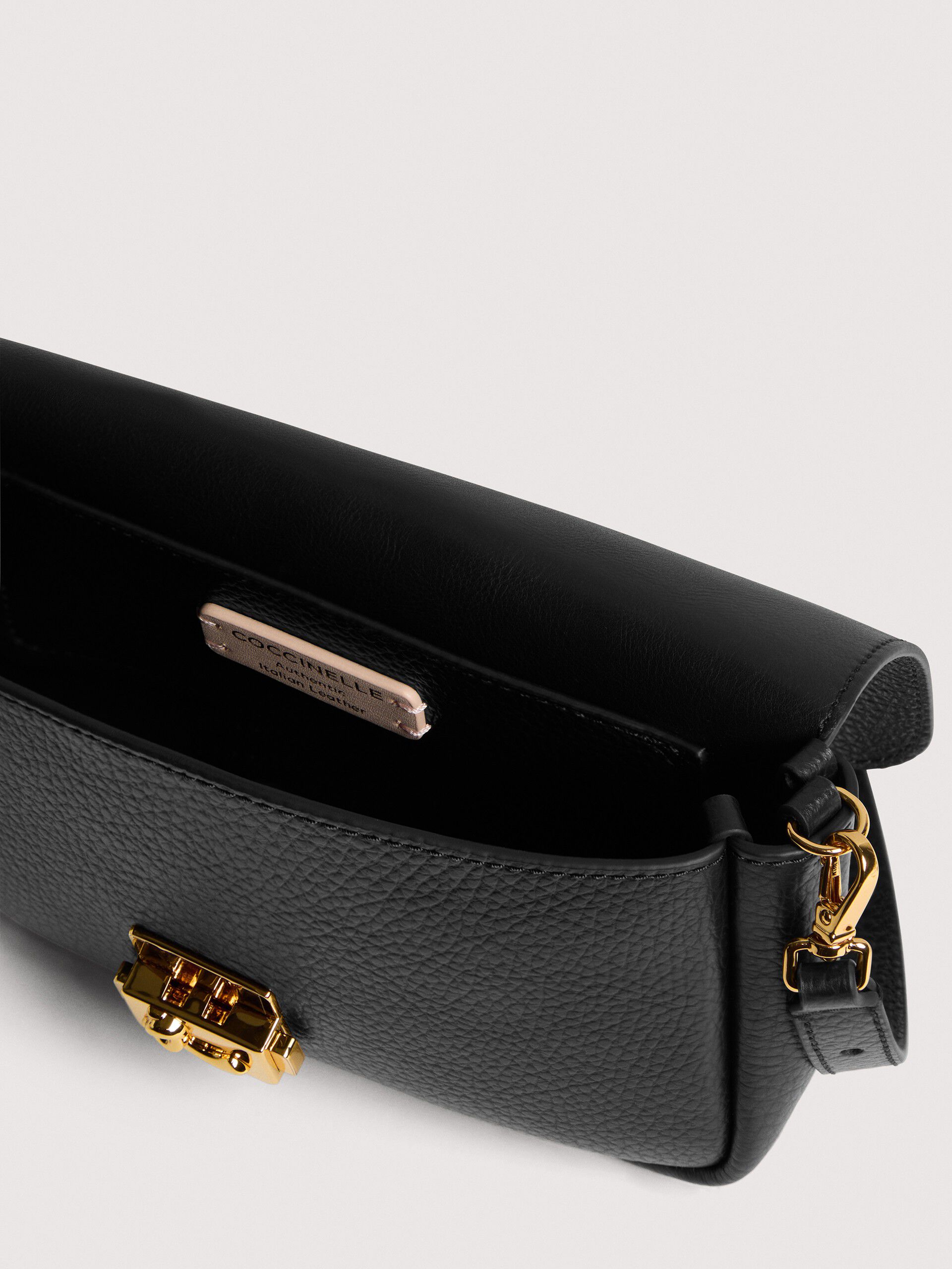 COCCINELLE C-ME LOCK