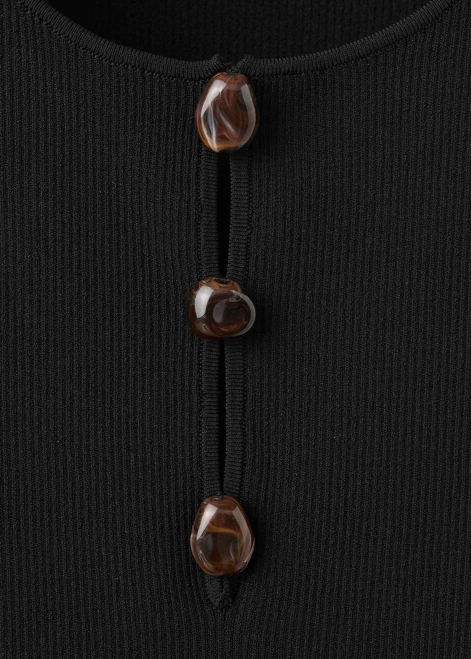 Ribbed top with beads