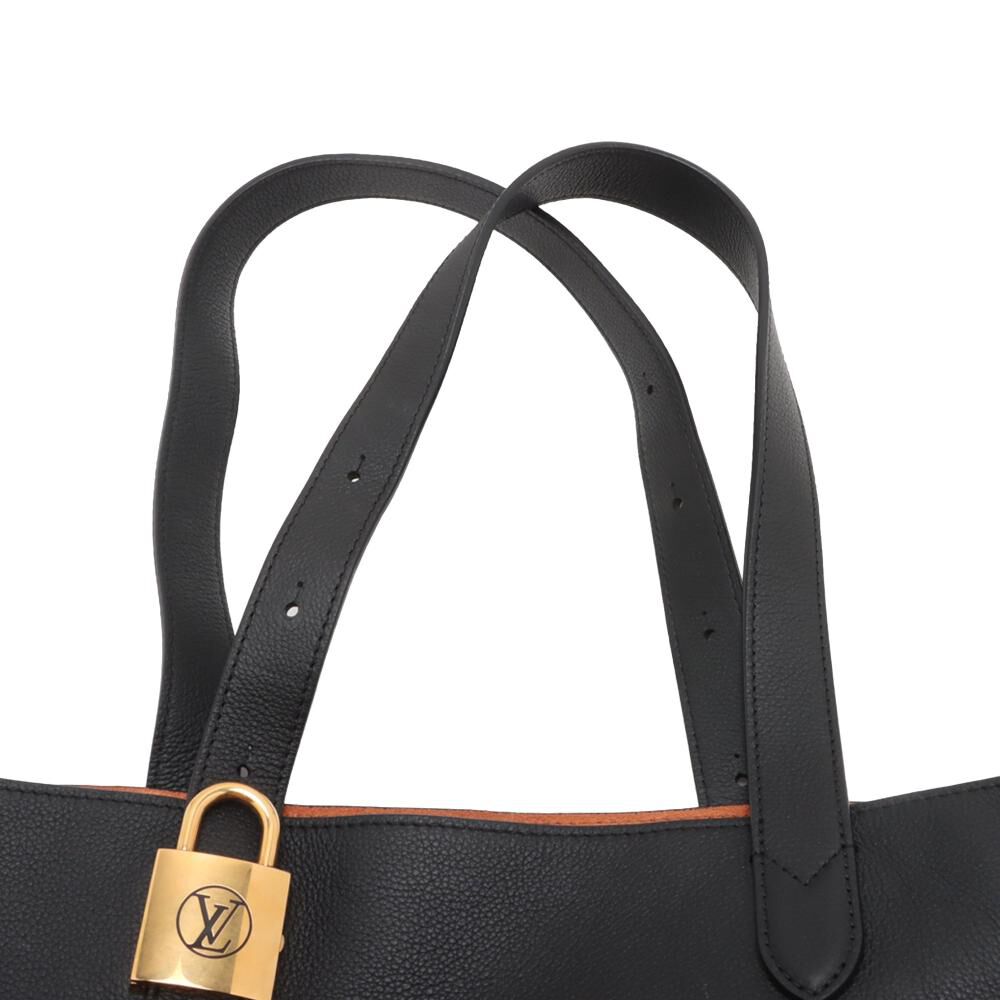 Louis Vuitton Cabas
