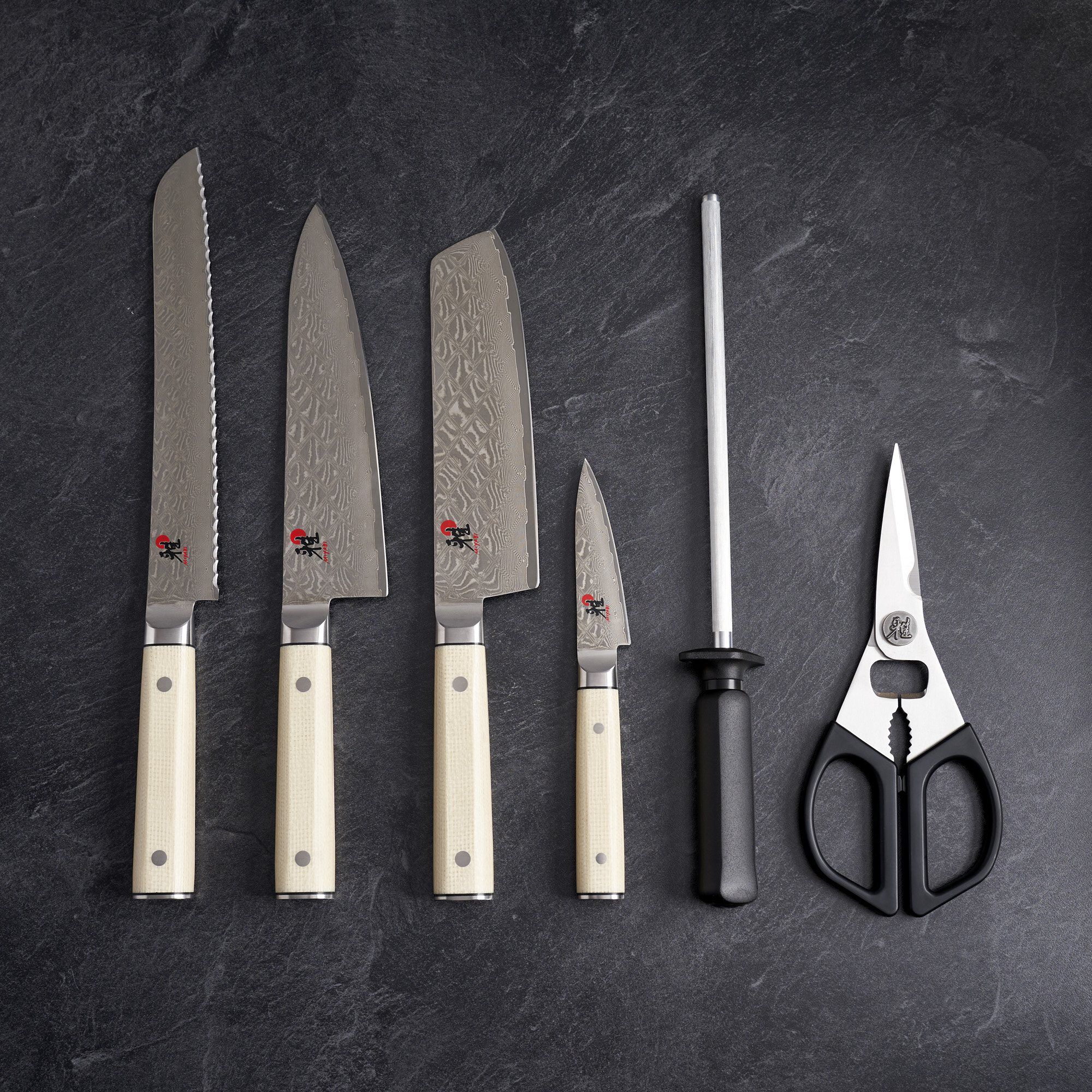 Mikoto Nakiri 180 Glatslebet