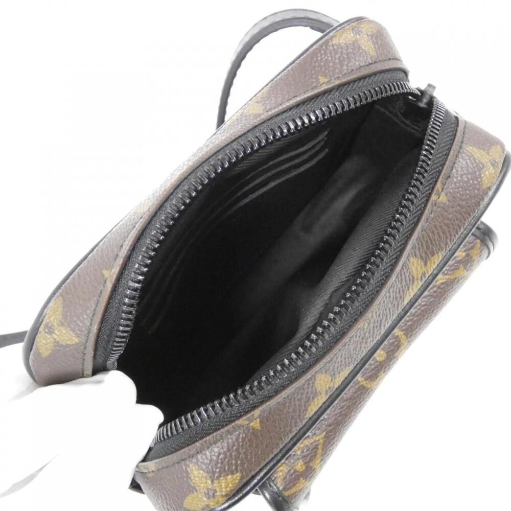 Louis Vuitton Shoulder Bags