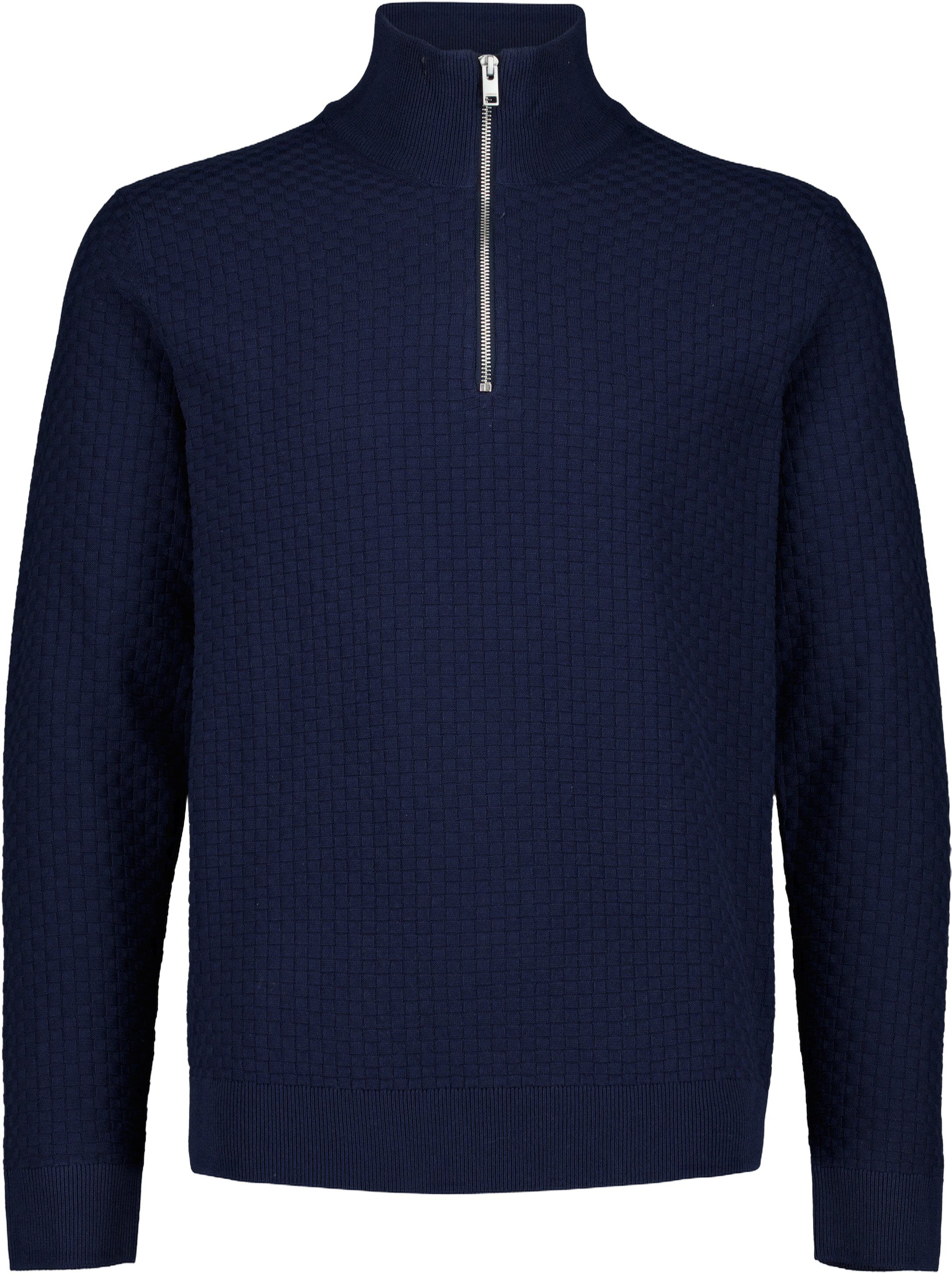 Structure half zip