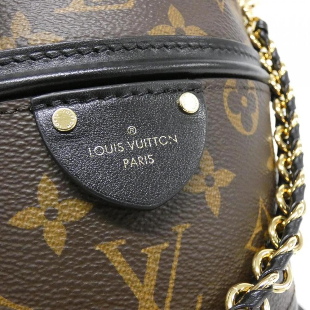 Louis Vuitton Bucket Bag